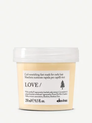 LOVE CURL Mask